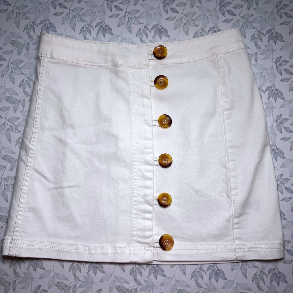 Free‎ People White Denim Button Front Mini Skirt Tortoise Buttons Size 4